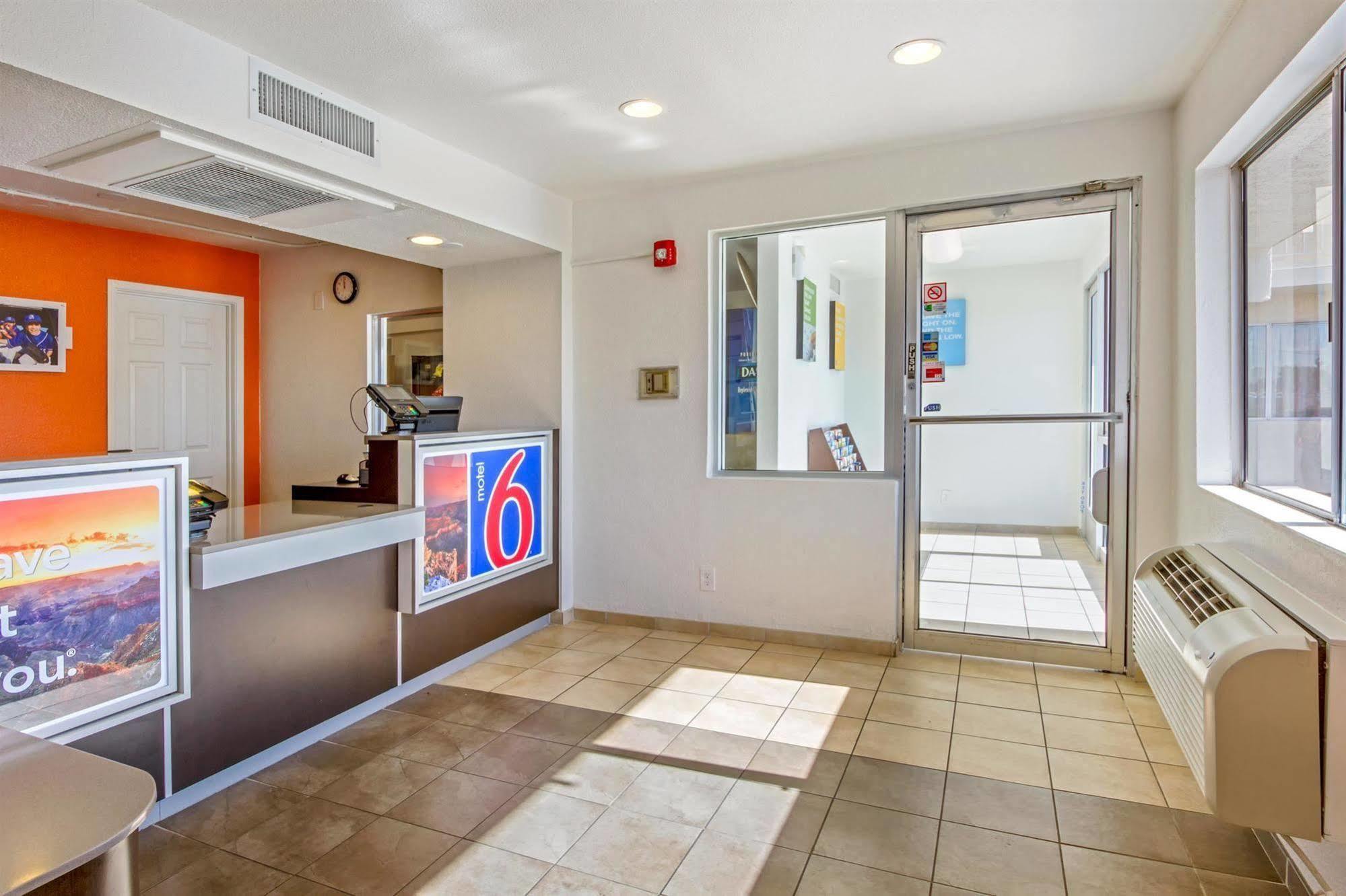 Motel 6-Phoenix, Az - North Bell Road Luaran gambar